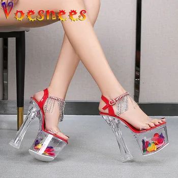 Voesnees 2021 Нови дамски сандали от прозрачно PVC с кристали, летни обувки с каишка и катарама, луксозни обувки на платформа и висок ток с диамантена веригата