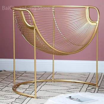 Златното дизайнерски стол Луксозни столове за всекидневна Ютия, диван за сядане скандинавски едноспален разтегателен Прост балконный мека Мебел за дома