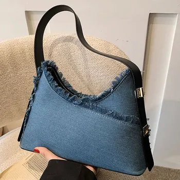 Популярната чанта през рамо с текстура за по-възрастните хора 2023, нова дамски лесна чанта за носене в ръка, темпераментен деним чанта за подмишниците, директна доставка