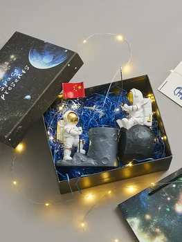 Украса луксозни кутии серия Nordic creative astronaut за дневна, кабинет, спалня, декориране на работния плот